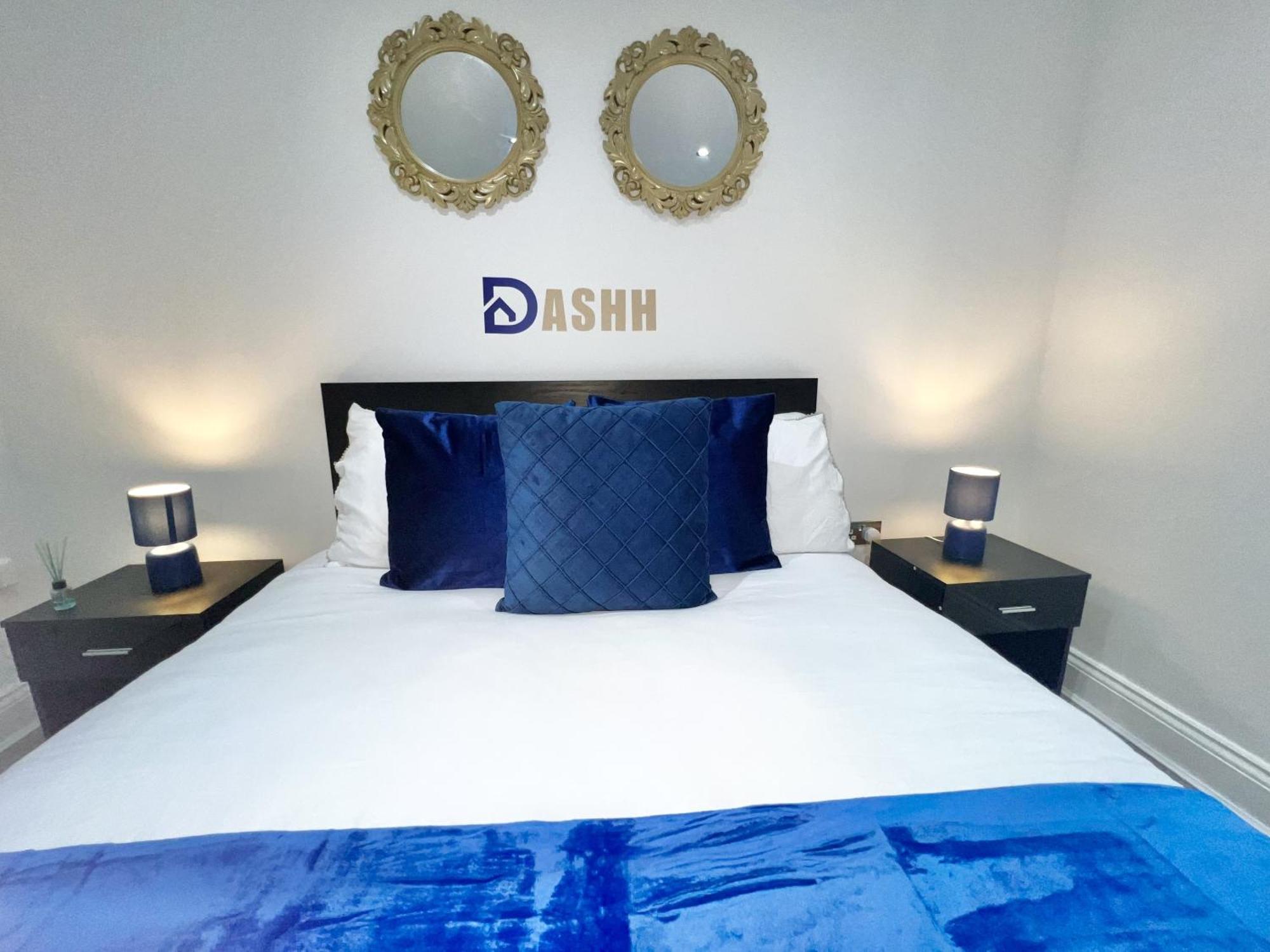 Charming 3-Bed Flat In Shepherds Bush - Sleeps 9 ลอนดอน ภายนอก รูปภาพ